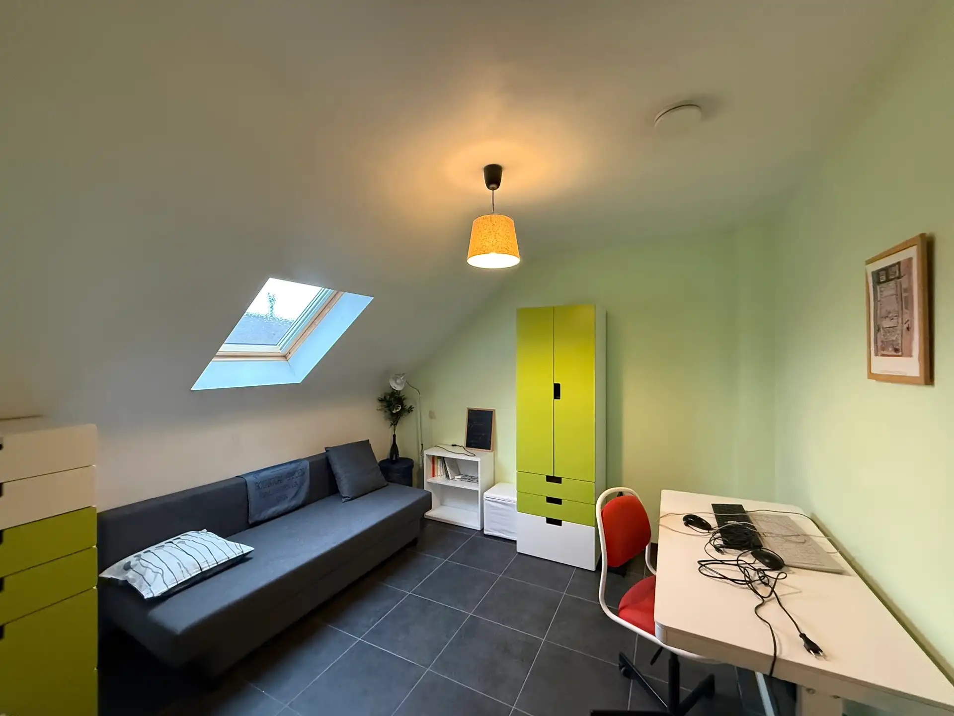 LEDE - Ruime, recente woning in de dorpskern. foto 10