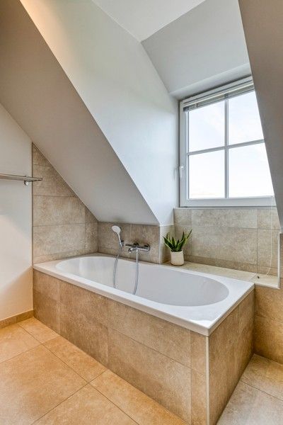 🏡 Gezellige woning met 4 slaapkamers én garage TE KOOP in Haspelstraat 17, te Sint-Eloois-Vijve! foto 15