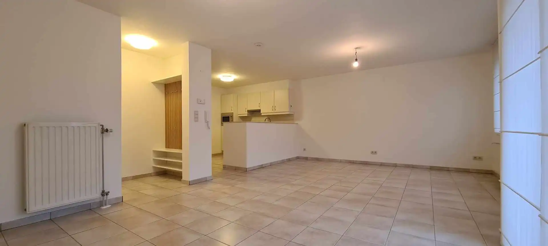 Charmant 2 slpk-appartement met autostaanplaats in residentiële buurt foto 2