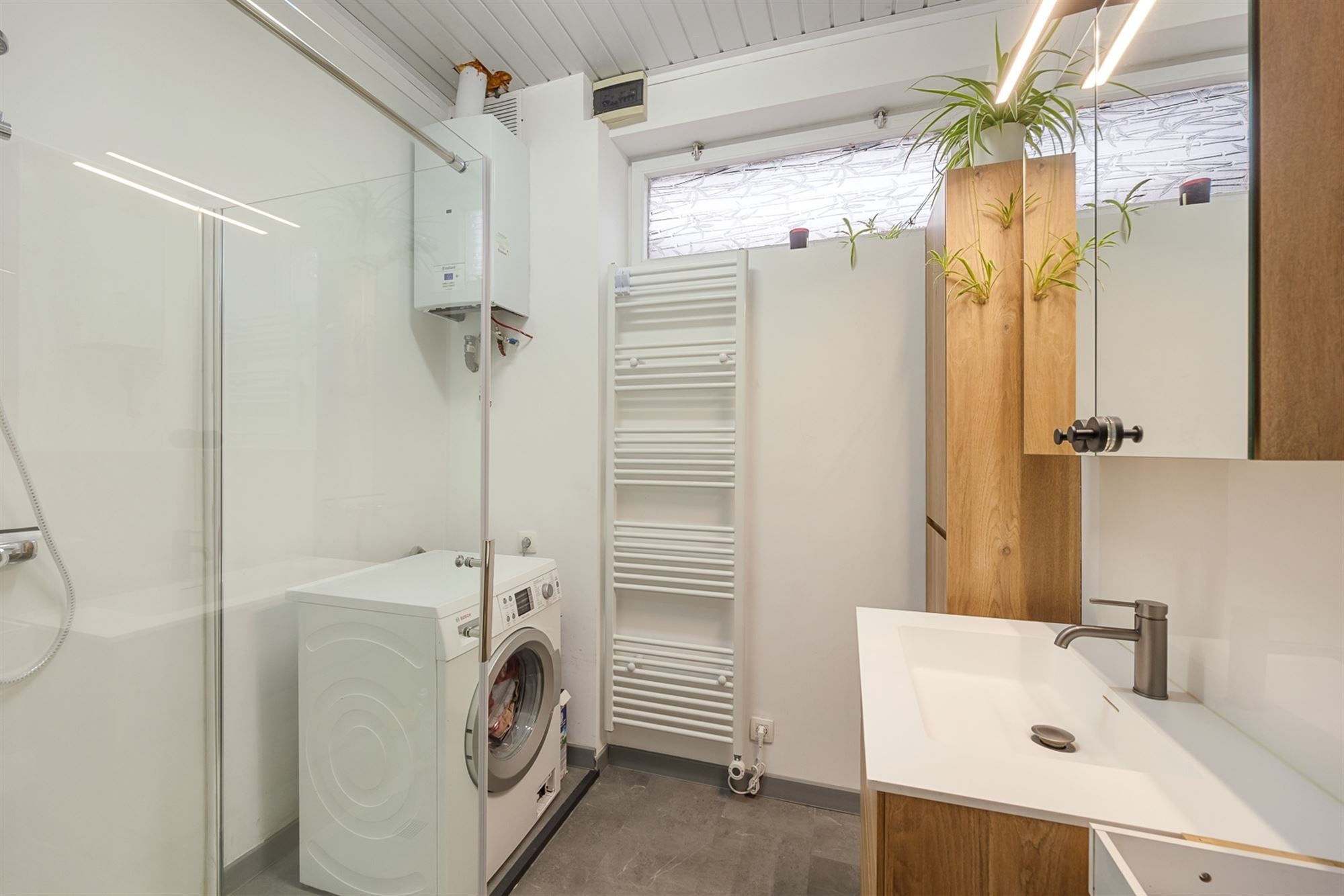 Woning met 4 slaapkamers op rustige ligging foto 17