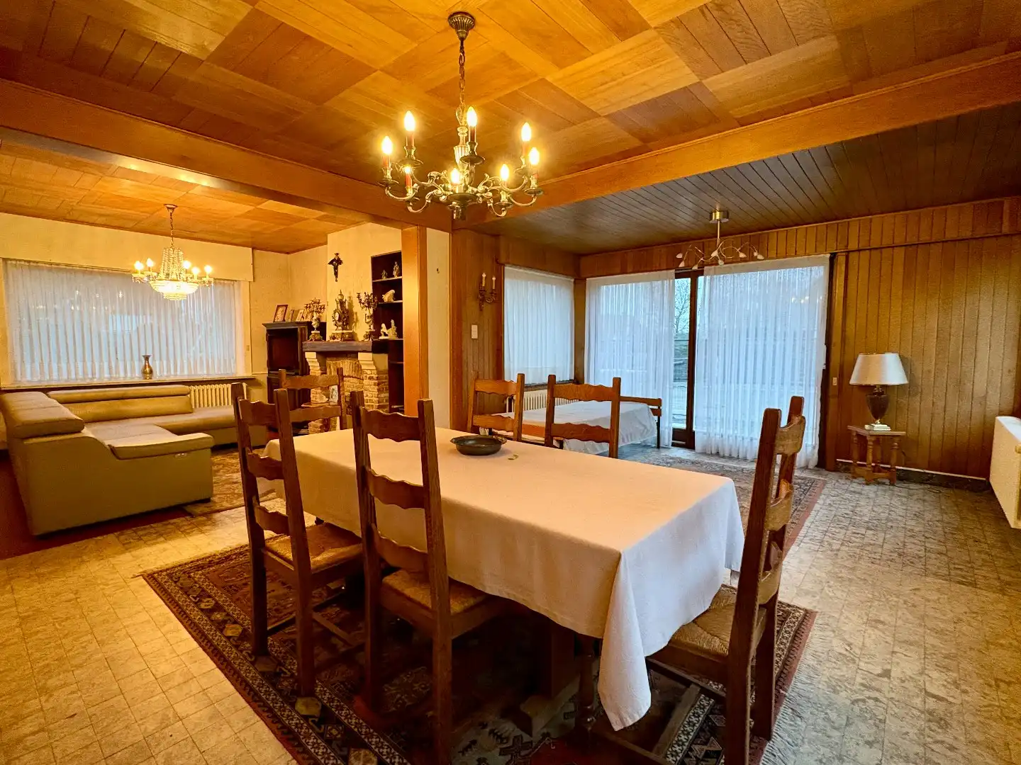 Alleenstaande woning te koop in Kuurne met ruime tuin, 3 slaapkamers en een topligging.  foto 5