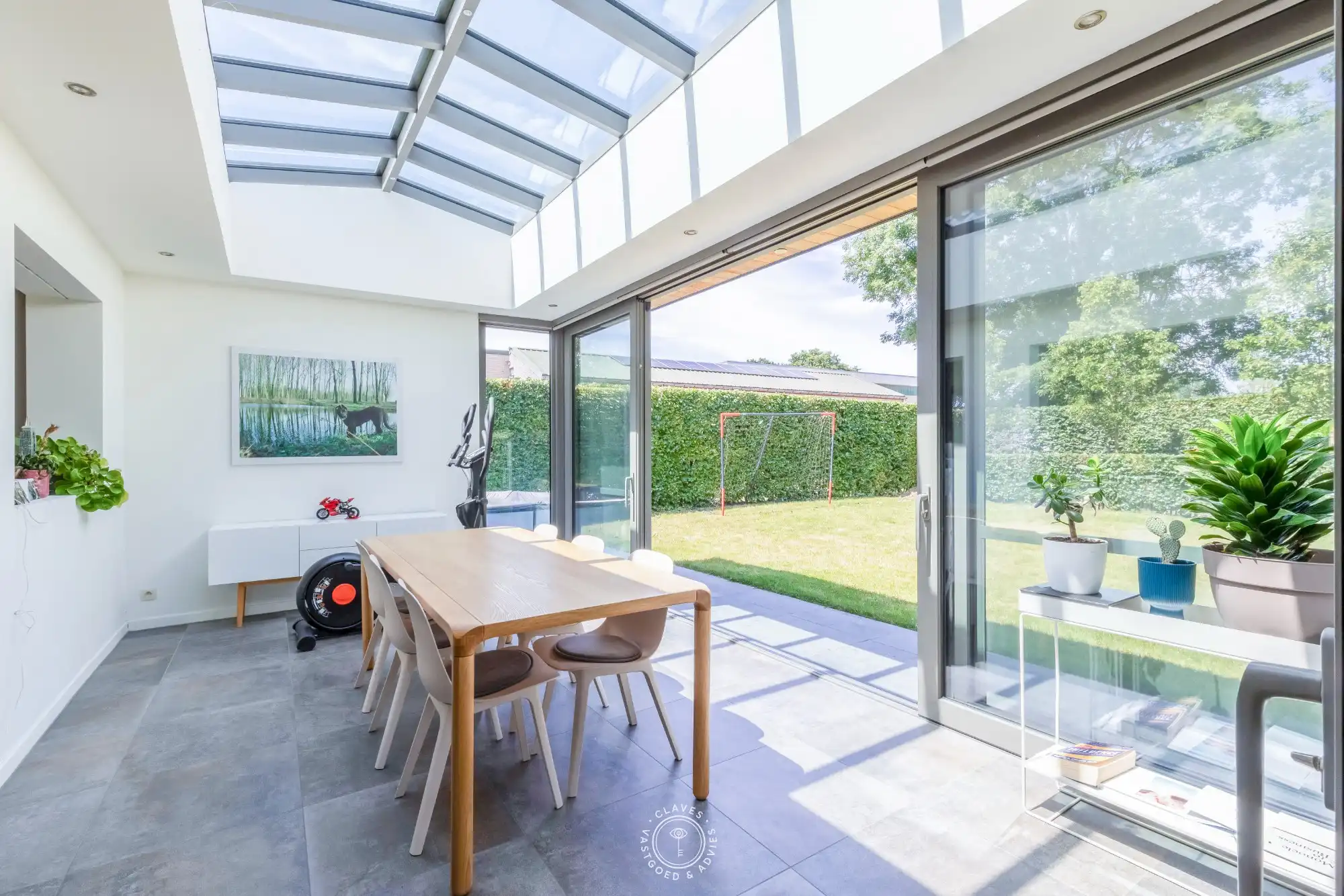 Prachtige en energiezuinige villa met vijf slaapkamers foto 6