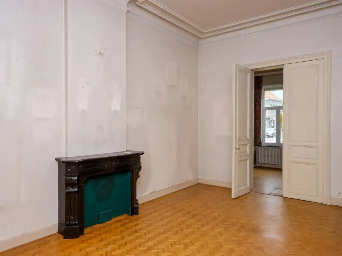 Izegem – Karaktervolle pastoriewoning met diepe tuin en tal van mogelijkheden foto 11