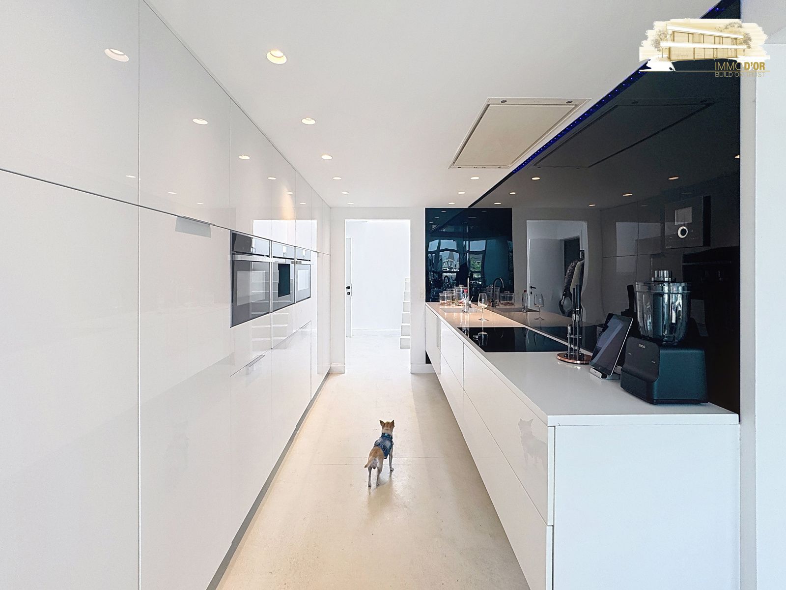 Stijlvolle duplex met 3 slaapkamers & zonovergoten terras foto 4