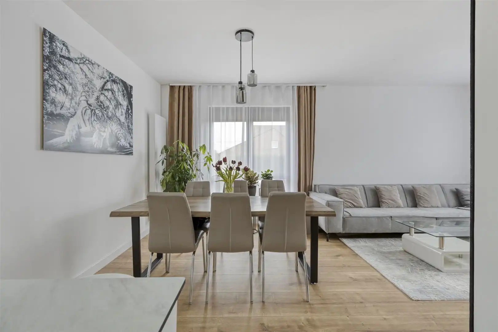 TE KOOP: Gerenoveerde woning met 3 slaapkamers te Houthalen! foto 6