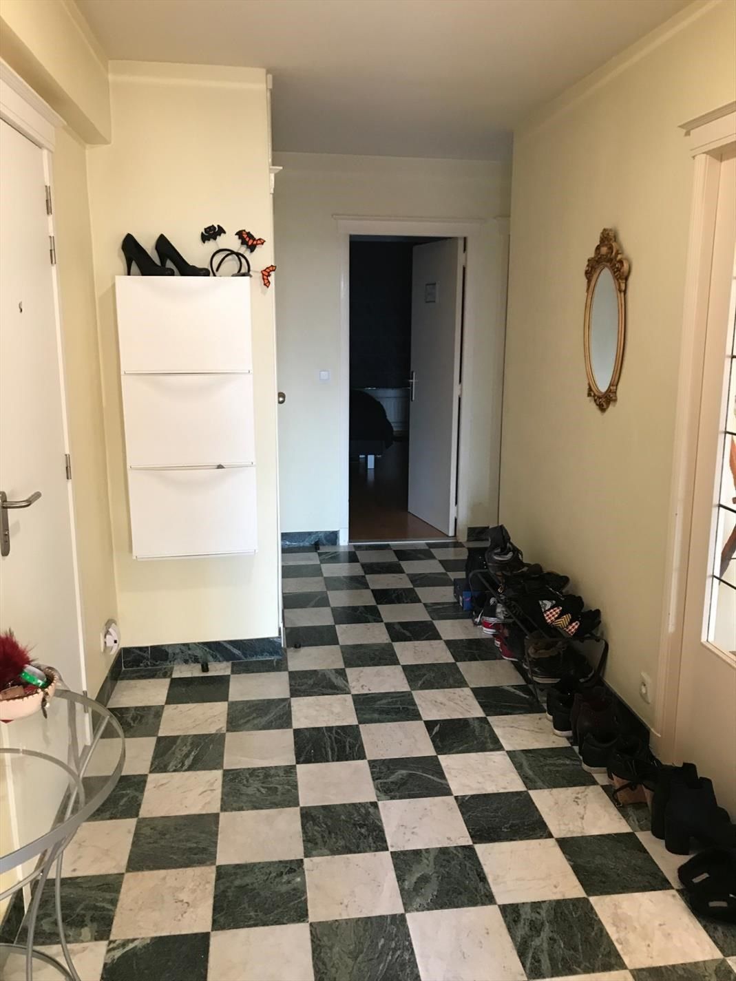 Ruim appartement met 2 slaapkamers te centrum Gent! foto 5