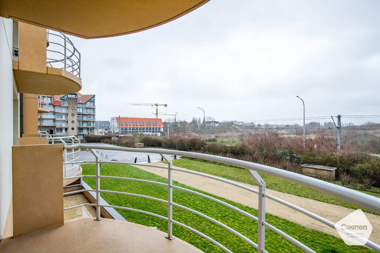 Zuid-west gericht met 2 slaapkamers en zicht op de duinen foto 11