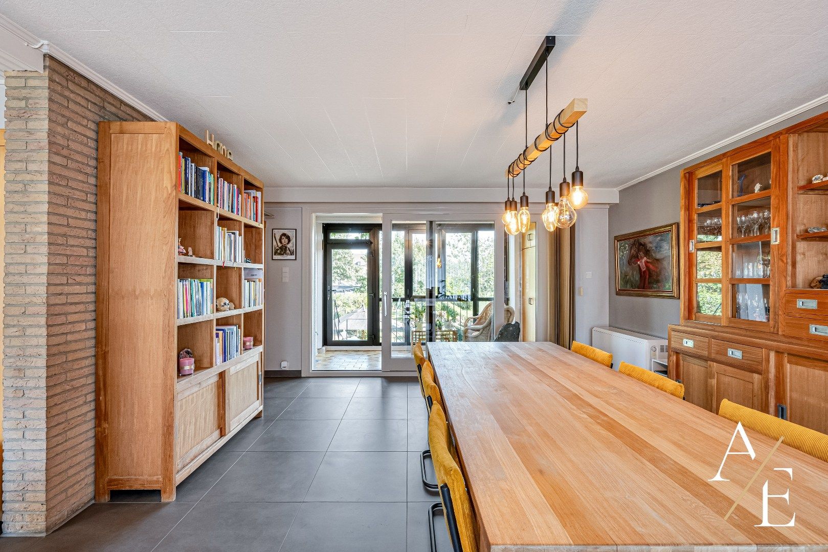 WICHELEN - Landelijke grote woning met prachtige tuin! foto 4