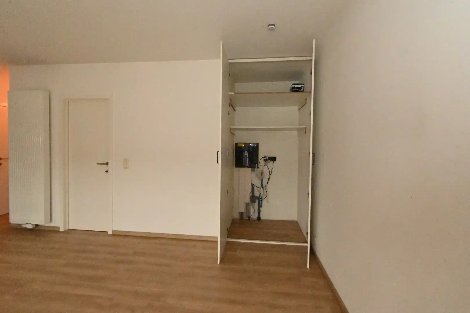 Dakappartement met 2 slaapkamers gelegen dorpskern Knesselare foto 7