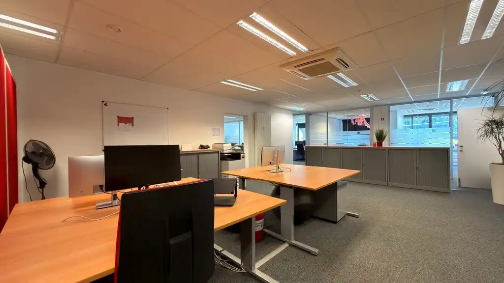 Gelijkvloerse kantoren te koop langs Singel in Antwerpen foto 16