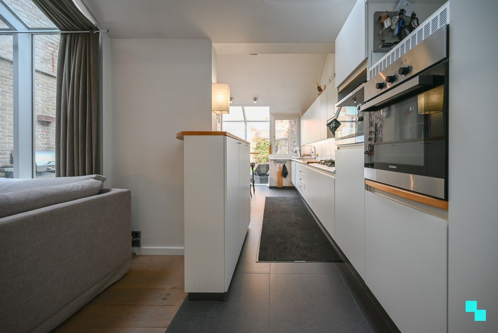 Prachtige woning met vier slaapkamers nabij centrum Izegem foto 15