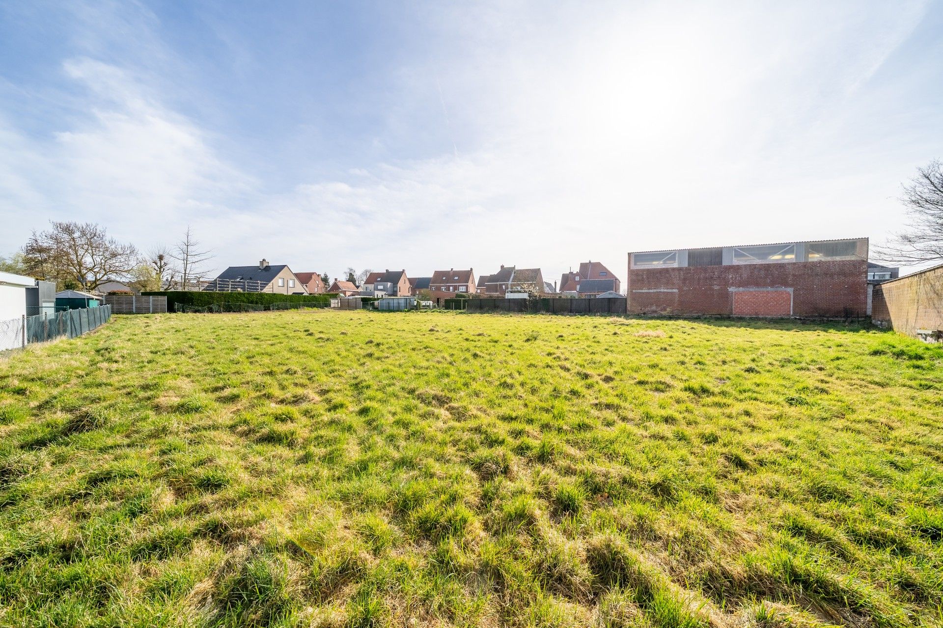 Bouwgrond te koop in Meulebeke – Perceeloppervlakte 2.159 m². foto {{pictureIndex}}