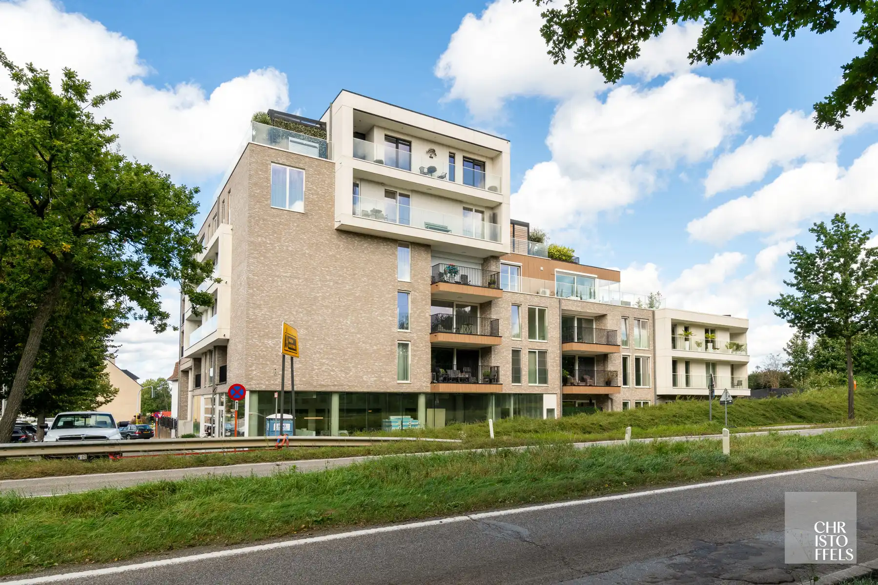 Modern en energiezuinig 2-slaapkamerappartement te Lanaken! foto 16