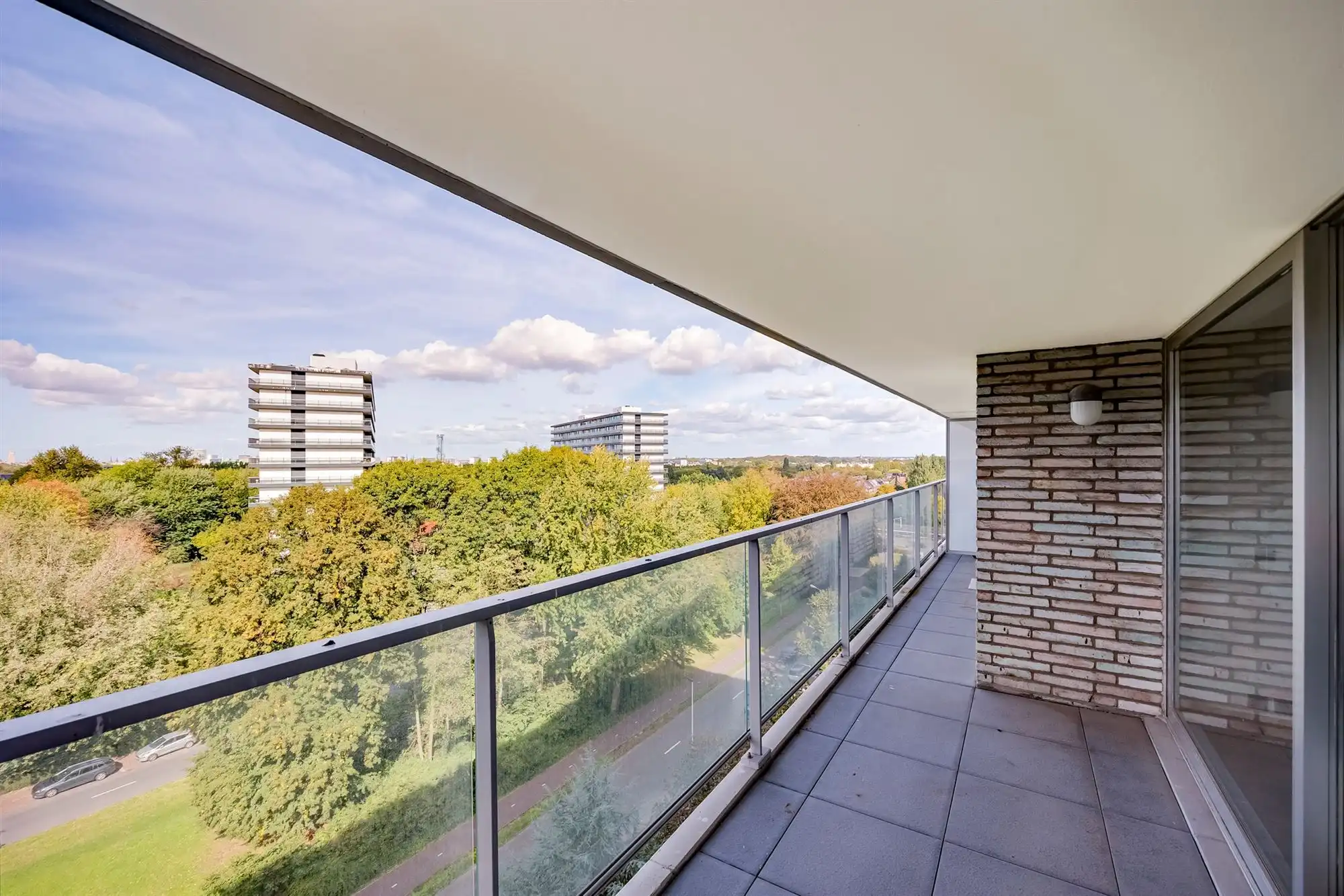 Ruim appartement met 3 slpks, 2 terrassen en garagebox foto 9