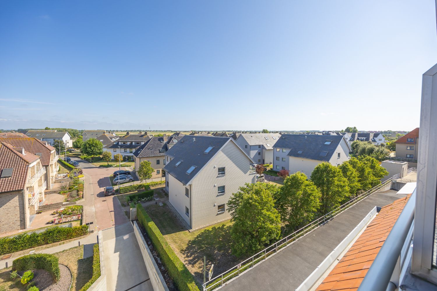 Uiterst ruim duplex-appartement op fantastische ligging foto 8