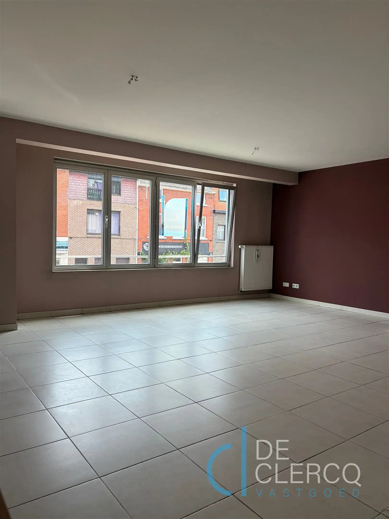 Tweeslaapkamer appartement met autostaanplaats te huur Gent! foto 2