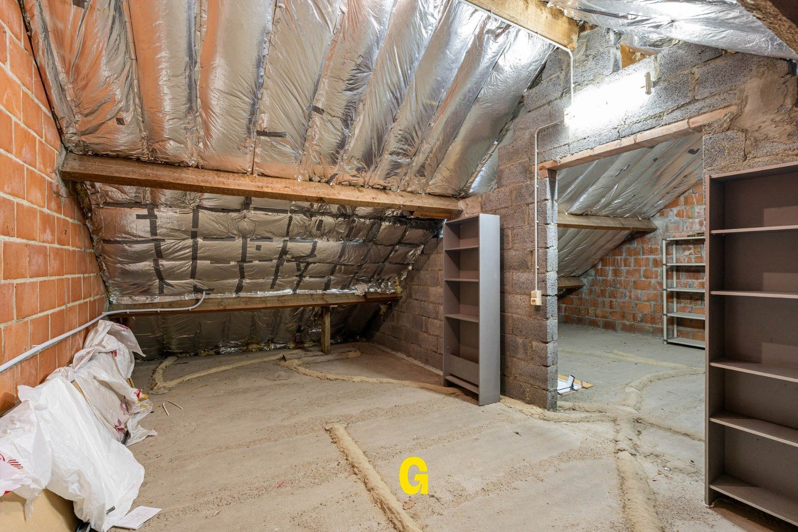 Verzorgde half-vrijstaande woning van degelijke kwaliteit, in een doodlopende kindvriendelijke straat in het mooie Romershoven foto 23