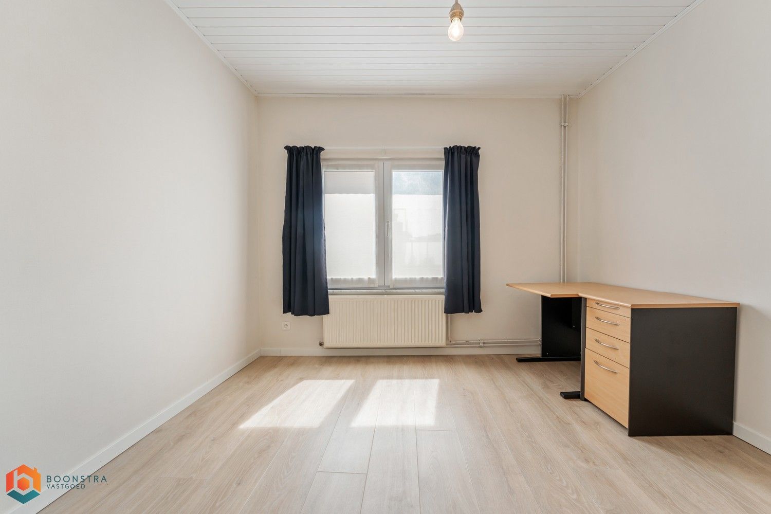 Instapklare rijwoning met 2 slpkrs in het centrum van Putte foto 10