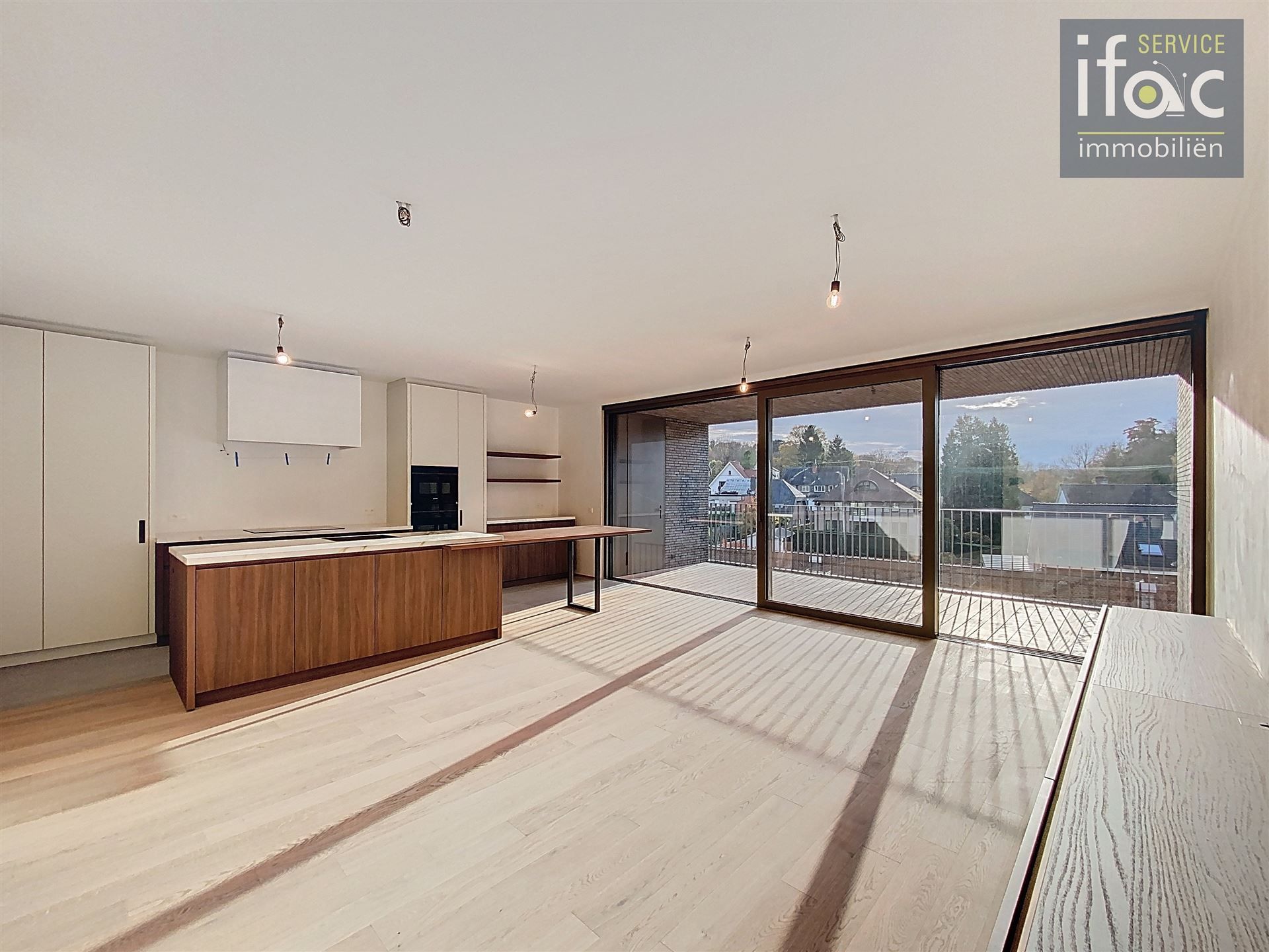 Luxe appartement met ruim terras en 2 autostaanplaatsen op de prestigieuze Panquin site naast het Park van Tervuren foto 3