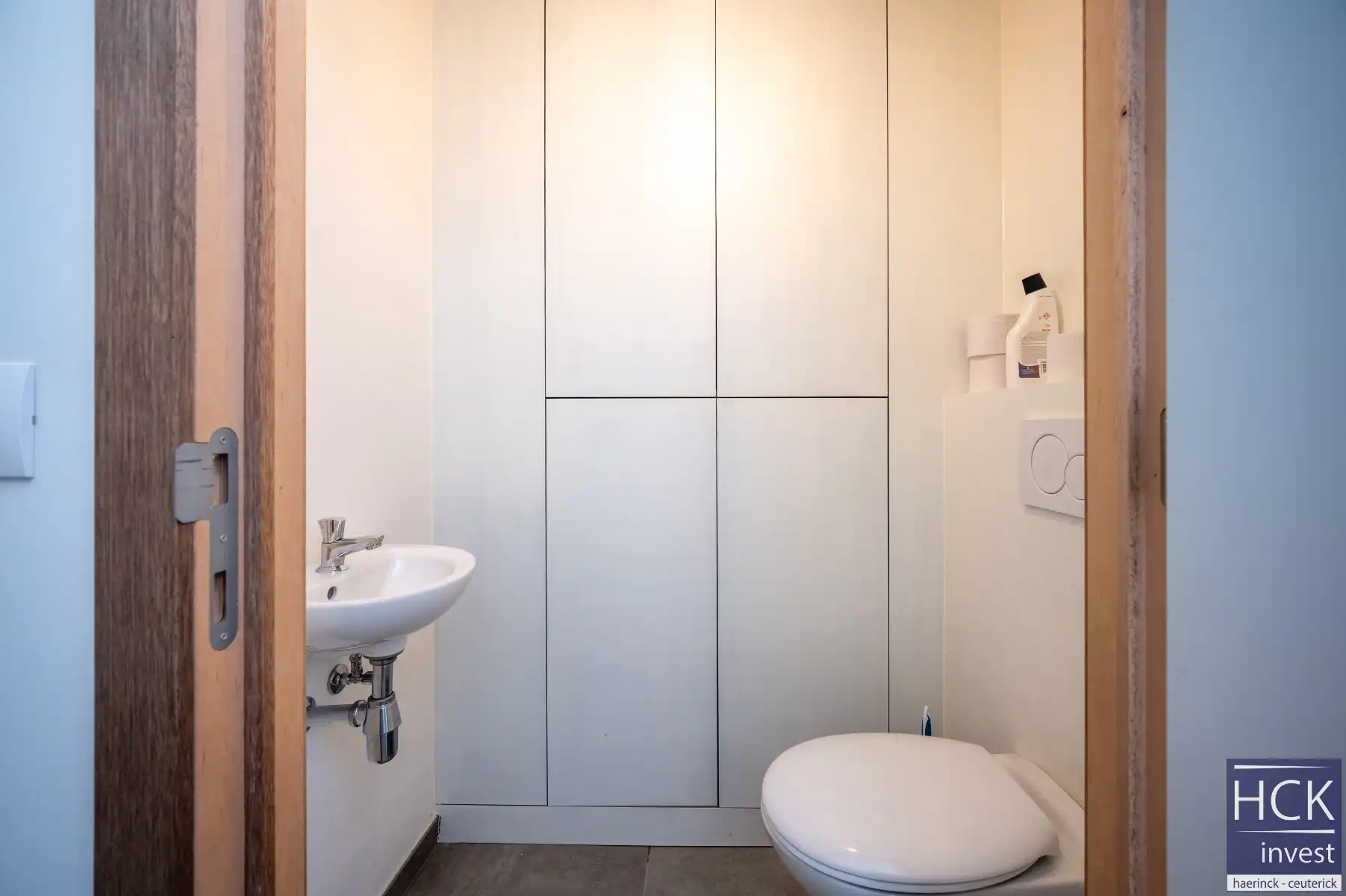 WAREGEM - Commerciële ruimte (winkel of bureel) op topligging! foto 7