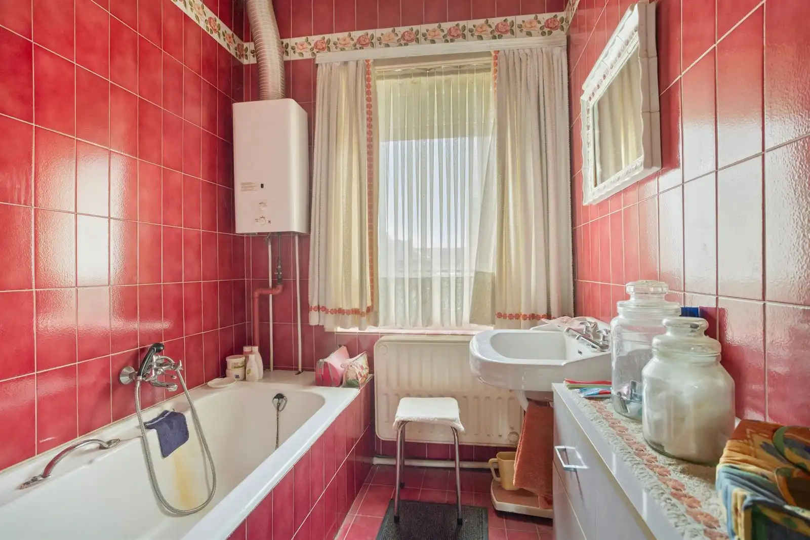 Te renoveren woning met 3 slaapkamers, zolder en veel potentieel op topligging in Halle foto 15