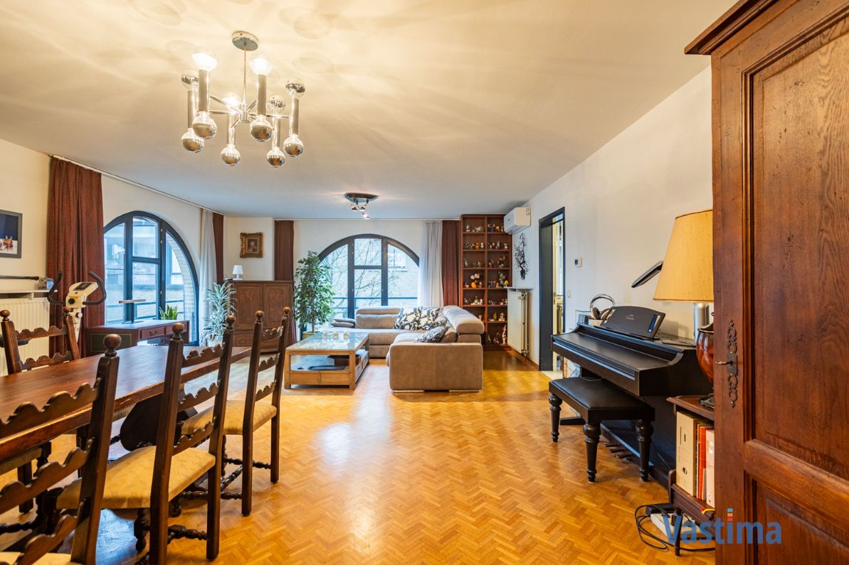 Leefappartement op het Keizersplein met 3 slaapkamers en garage foto 4