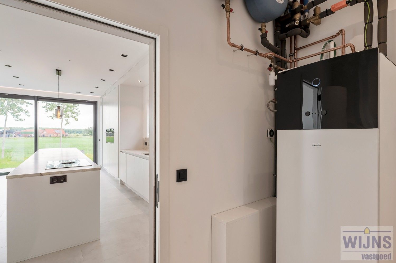 ZEER RUIME NIEUWBOUW OPEN BEBOUWING MET PRACHTIG VERZICHT OVER WEILANDEN foto 23