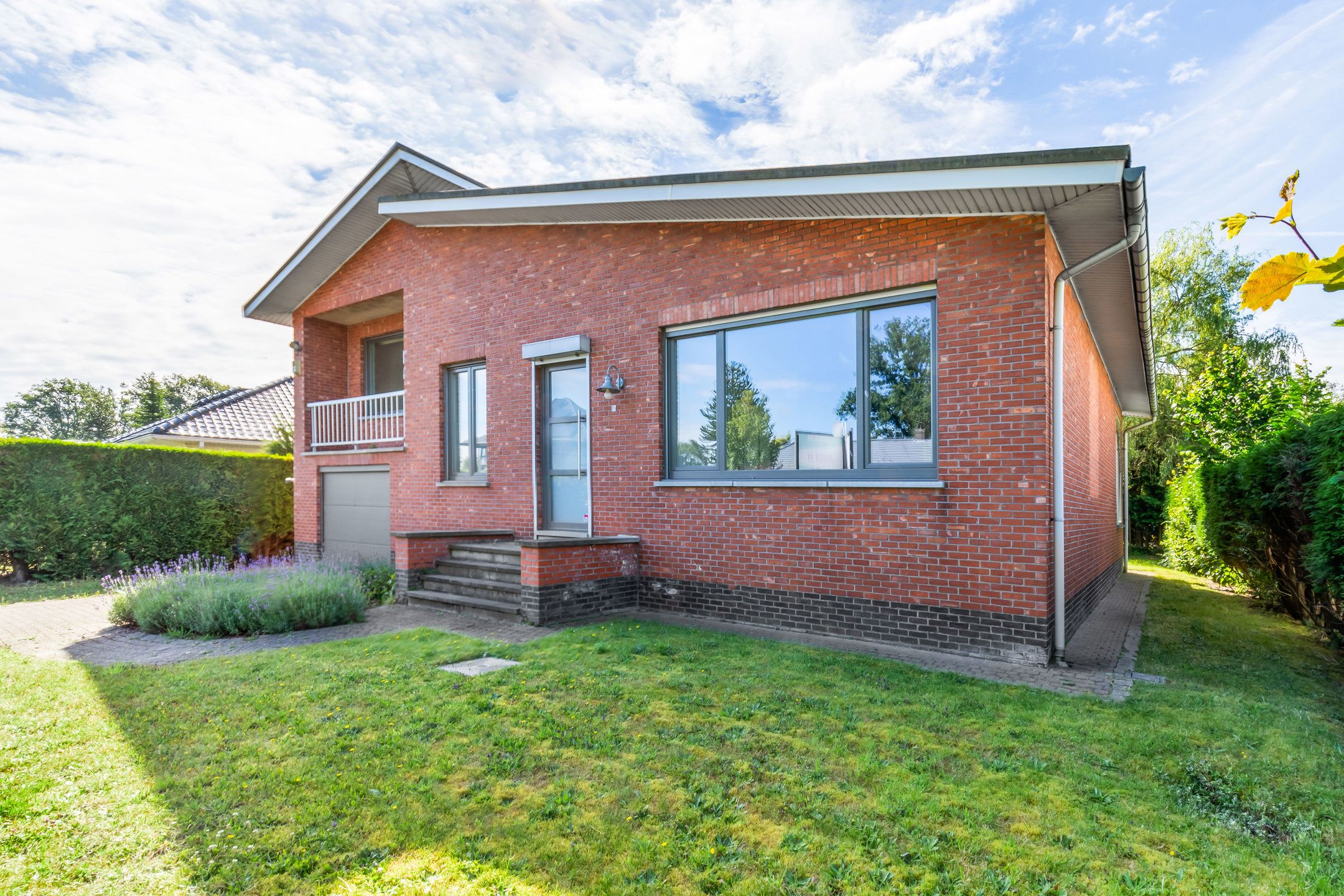 Split level woning in de geliefde "Bloemenwijk" te Halle foto 21