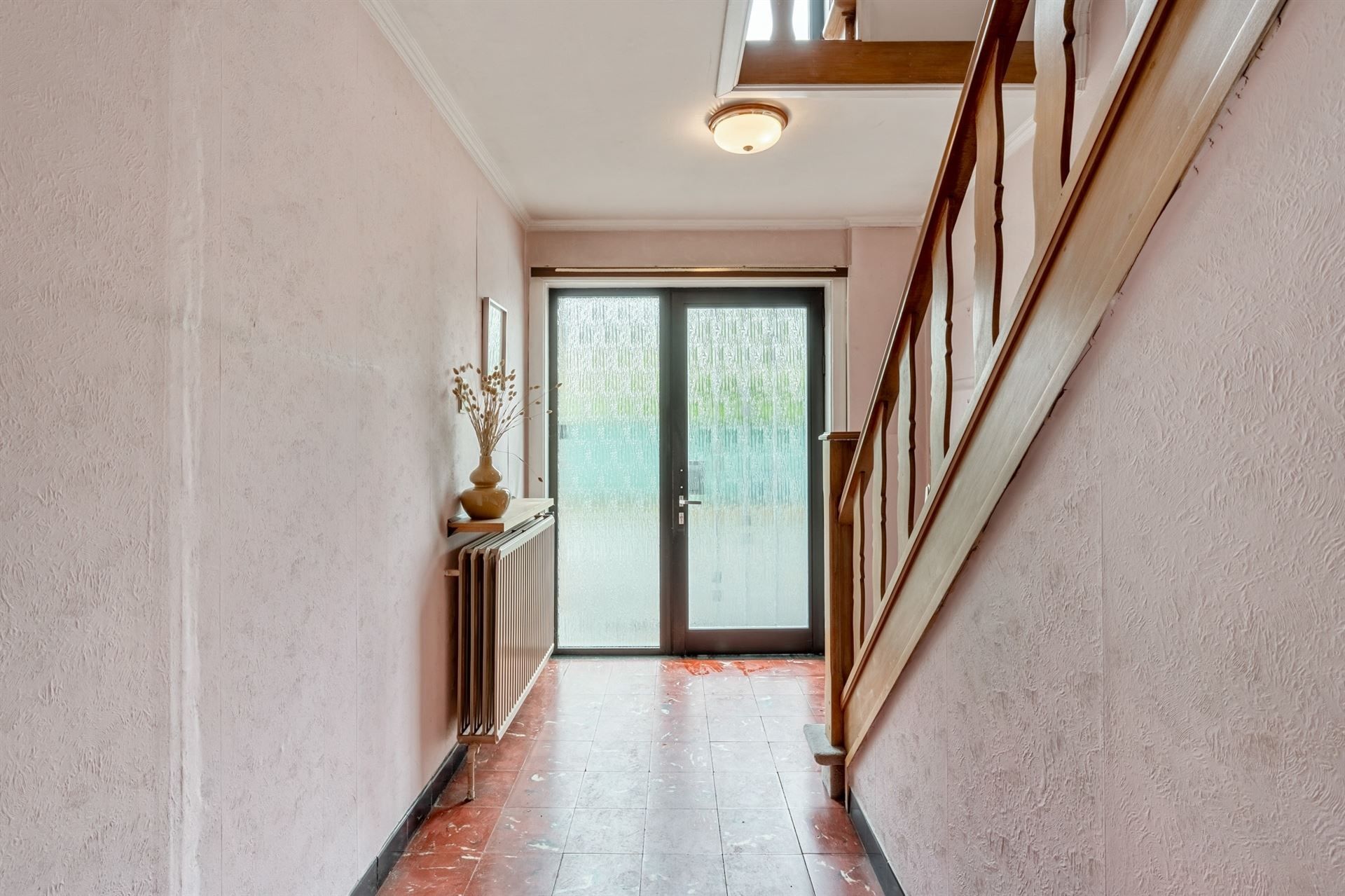 Halfopen bebouwing met tuin foto 11