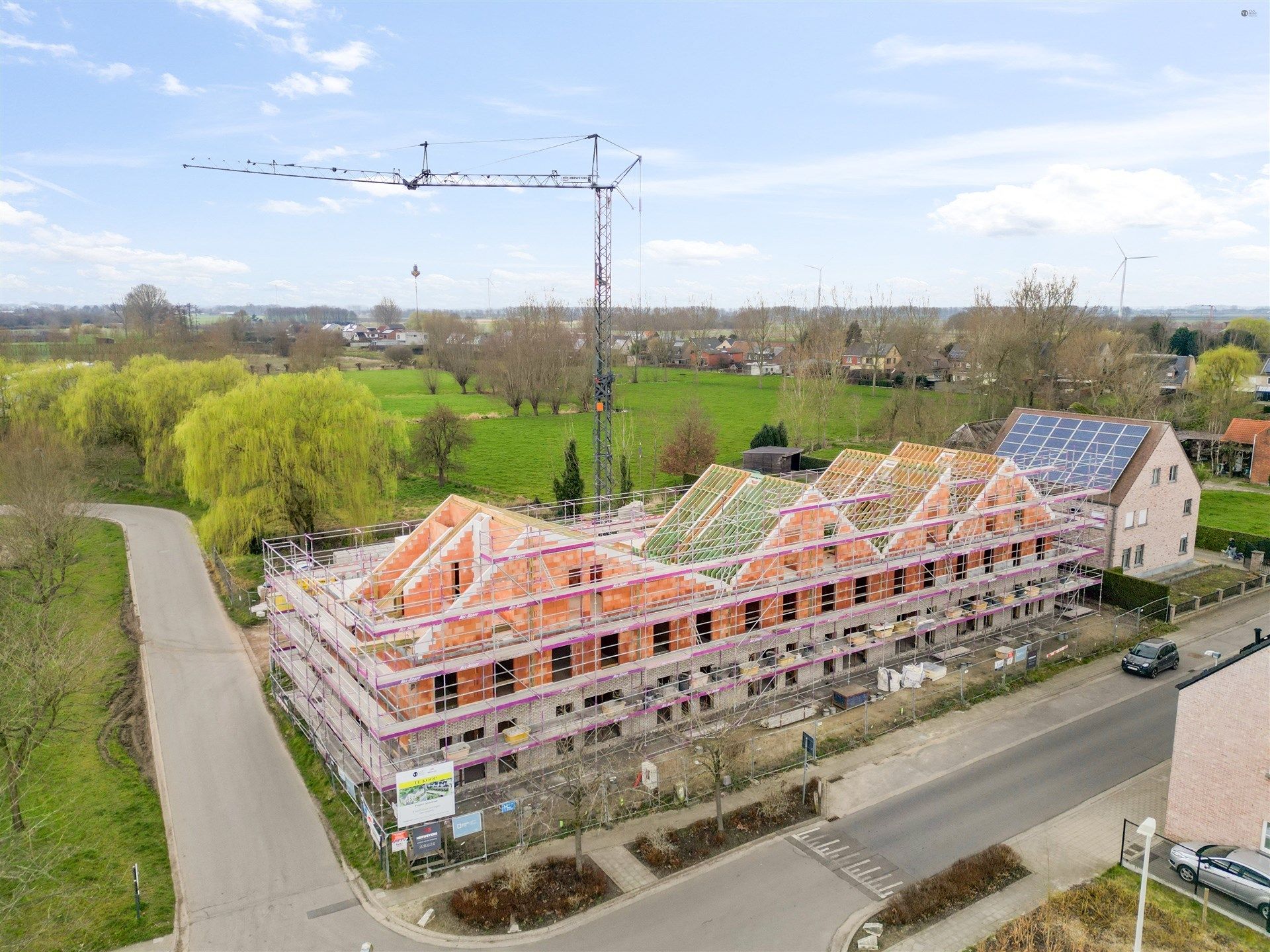 Kwalitatieve rijwoning te Vrasene foto 3