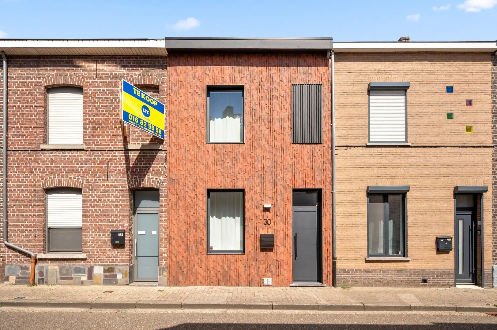 Instapklare woning met 3 slaapkamers op de Tiense stadsrand. foto {{pictureIndex}}