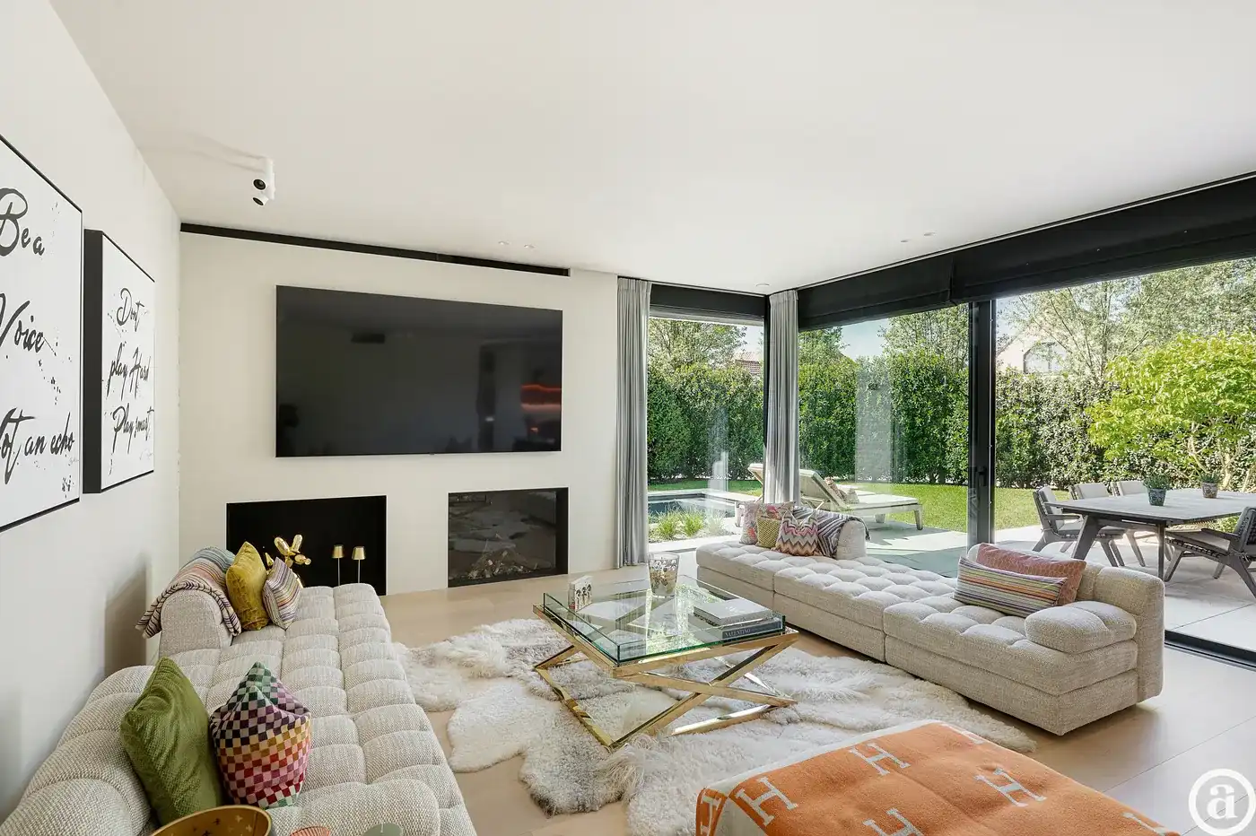 Exclusieve villa met zwembad en prachtige tuin in Knokke. foto 2