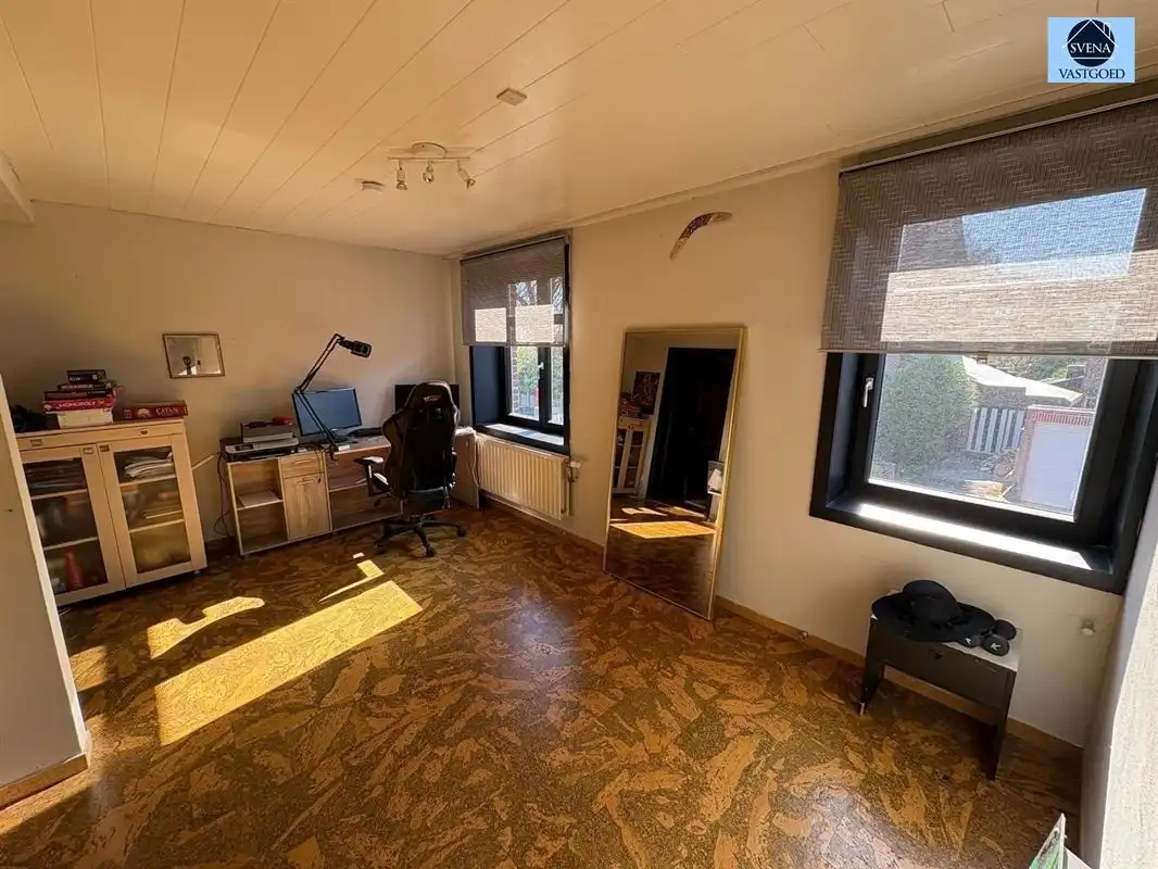 ZEER LEUKE WONING MET 5 SLAAPKAMERS foto 9