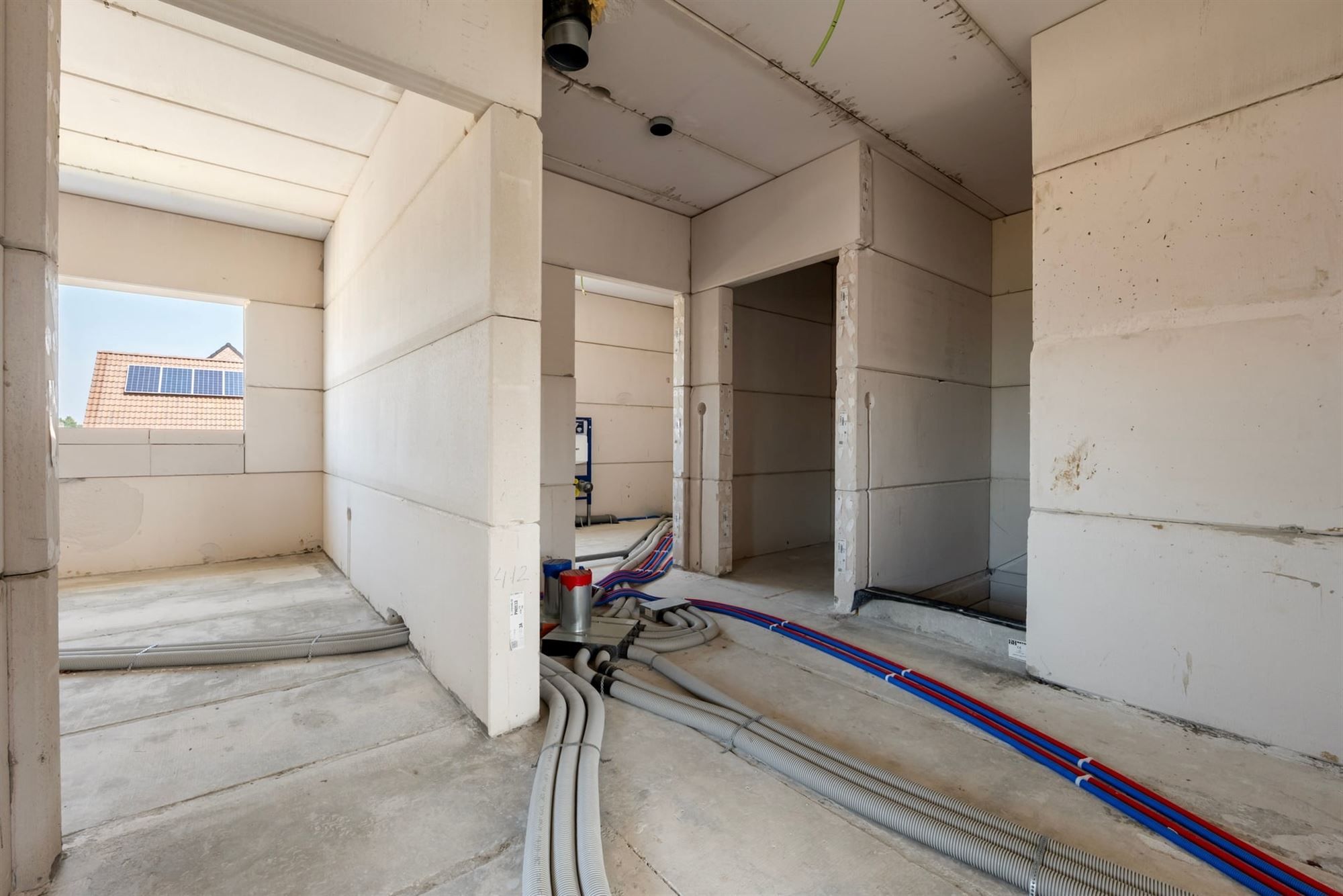 CASCO HALFOPEN BEBOUWING IN MODERNE STIJL MET CARPORT IN ALKEN foto 19