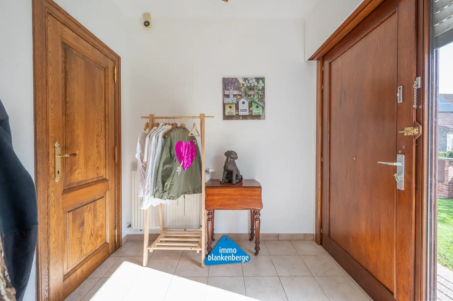 Gezellige Villa met Twee Slaapkamers en Grote Tuin foto 2