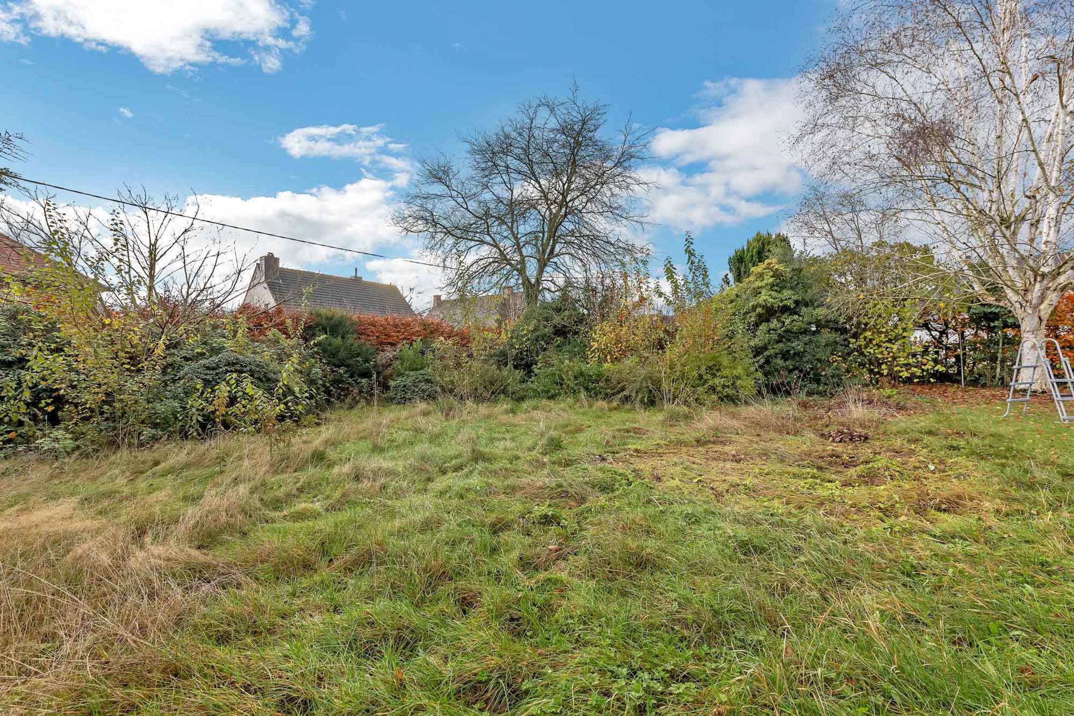 Rustig gelegen bouwgrond voor open bebouwing foto {{pictureIndex}}