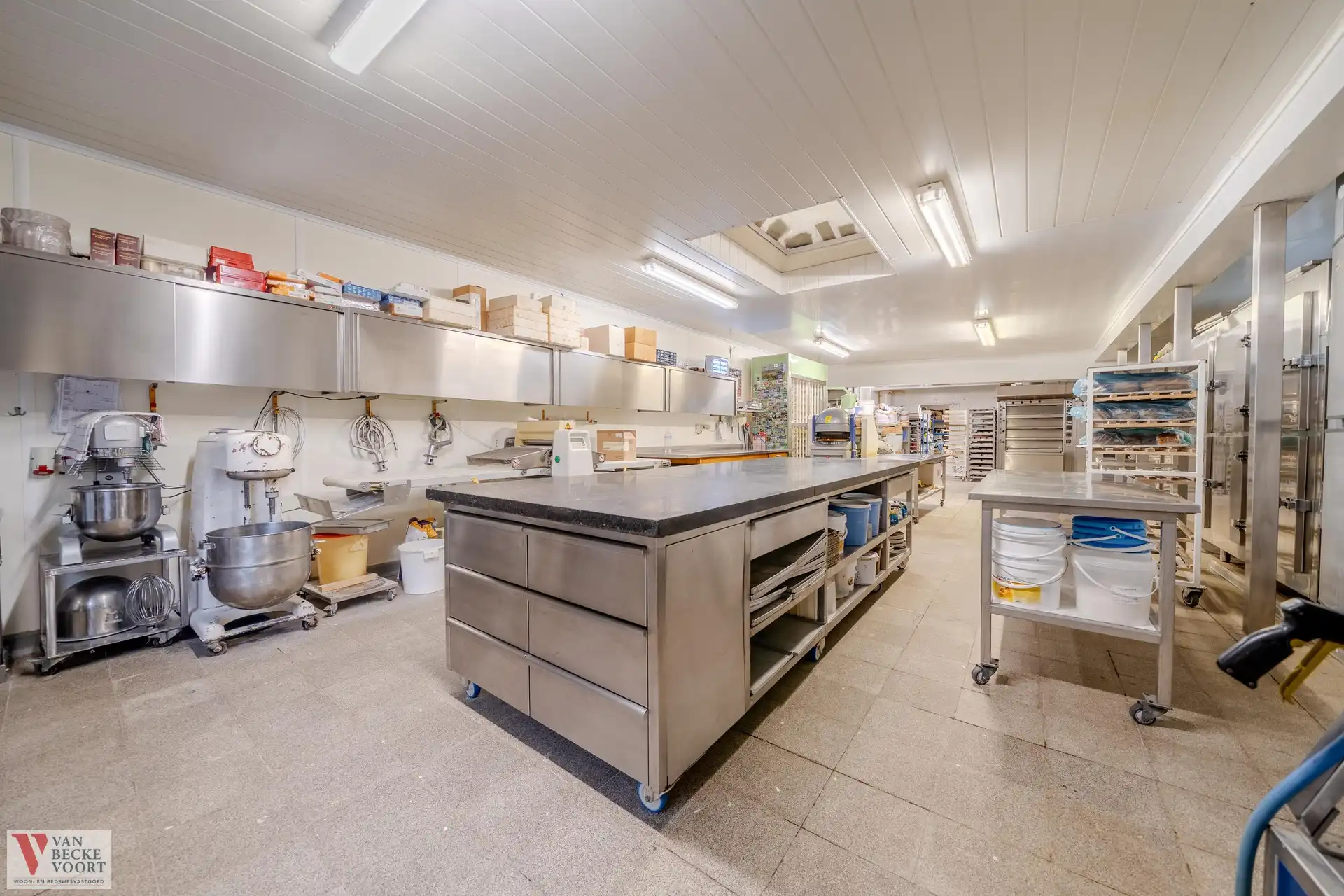 Huis - winkel - atelier Zarren foto 5