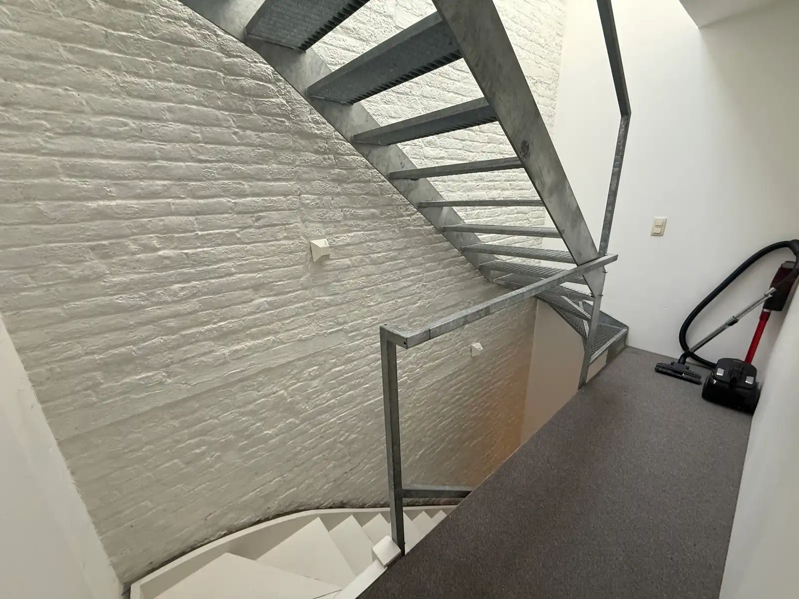 Verborgen parel in Leuven centrum: stadsvilla met 3 slaapkamers en terras foto 12