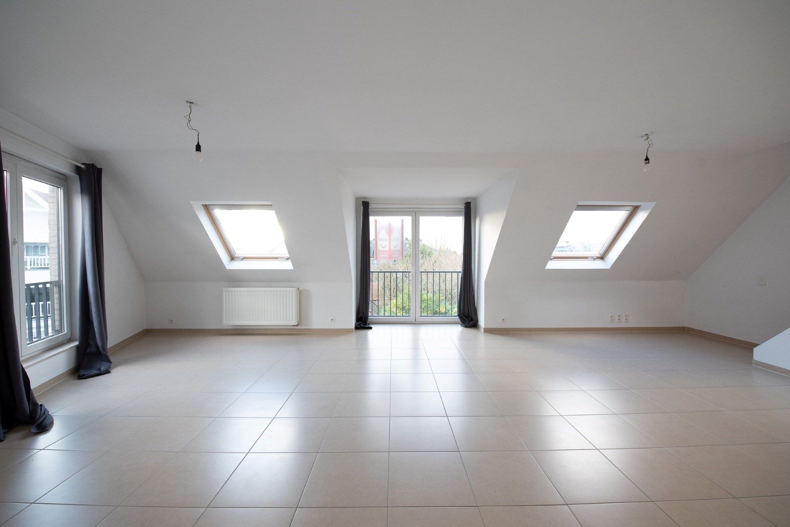 Lichtrijk appartement met 3 slaapkamers in Centrum Waregem foto 2
