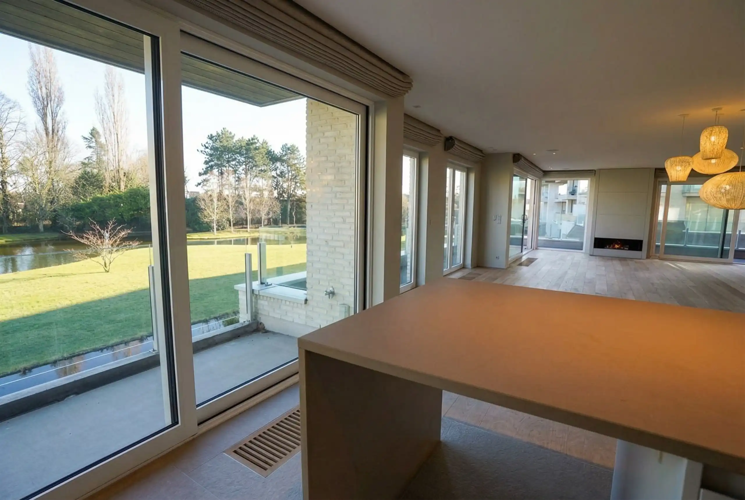 Zeldzame parel!  Klasse appartement met groen panorama foto 11