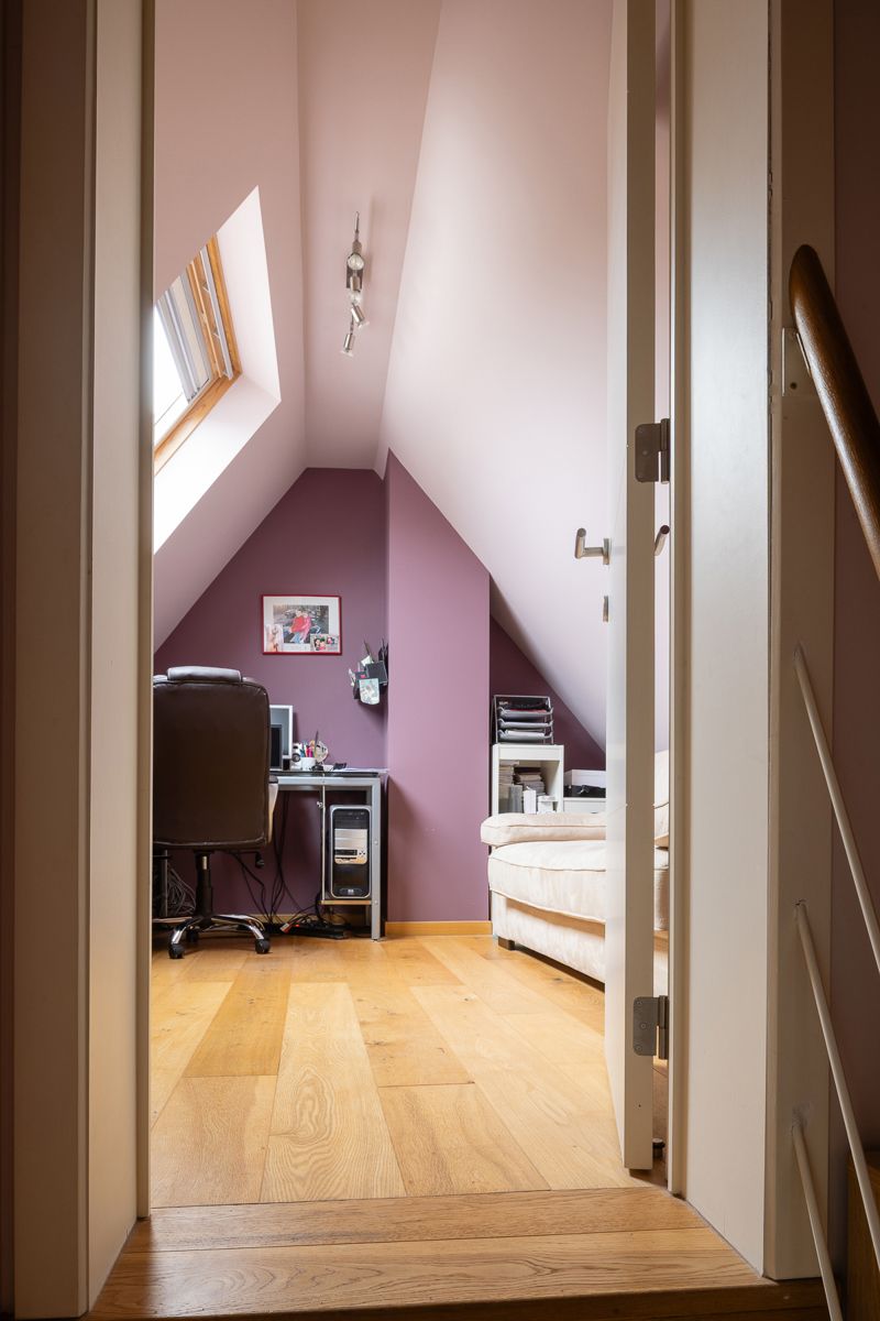 Karaktervolle gezinswoning met 5 slaapkamers foto 19