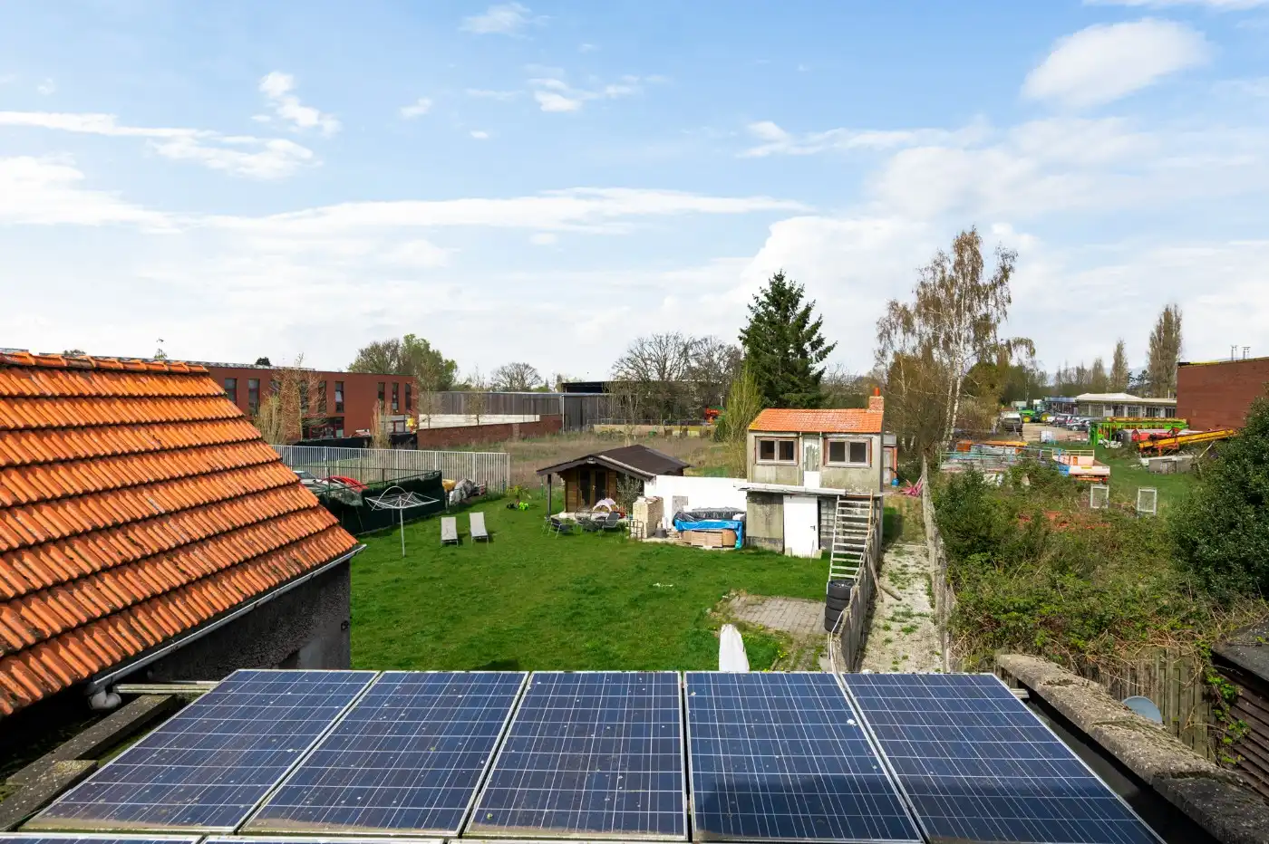 Ruime woning met 3 à 4 slpk., garage en oprit op een perceel van 702 m² foto 17