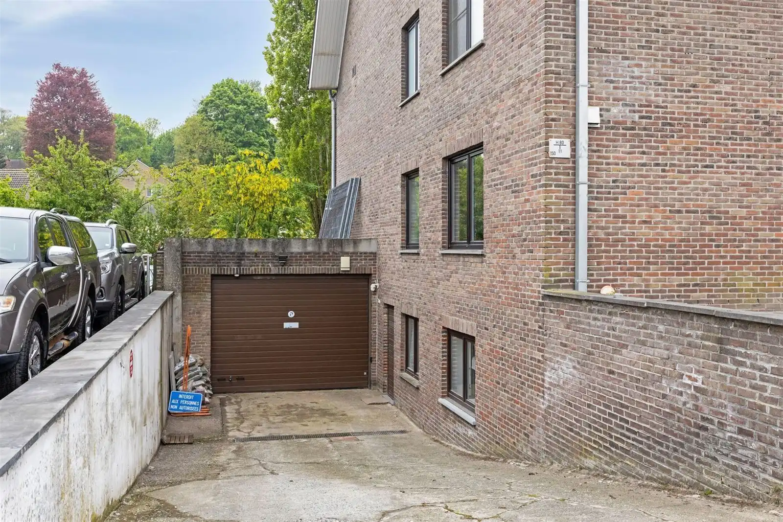 Garages met bureelruimte en sanitair  foto 15