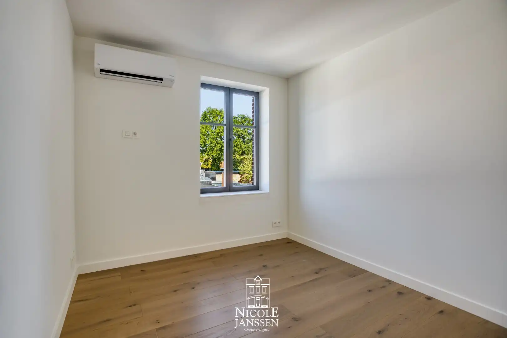 Nieuwbouwwoning van 194m² foto 19