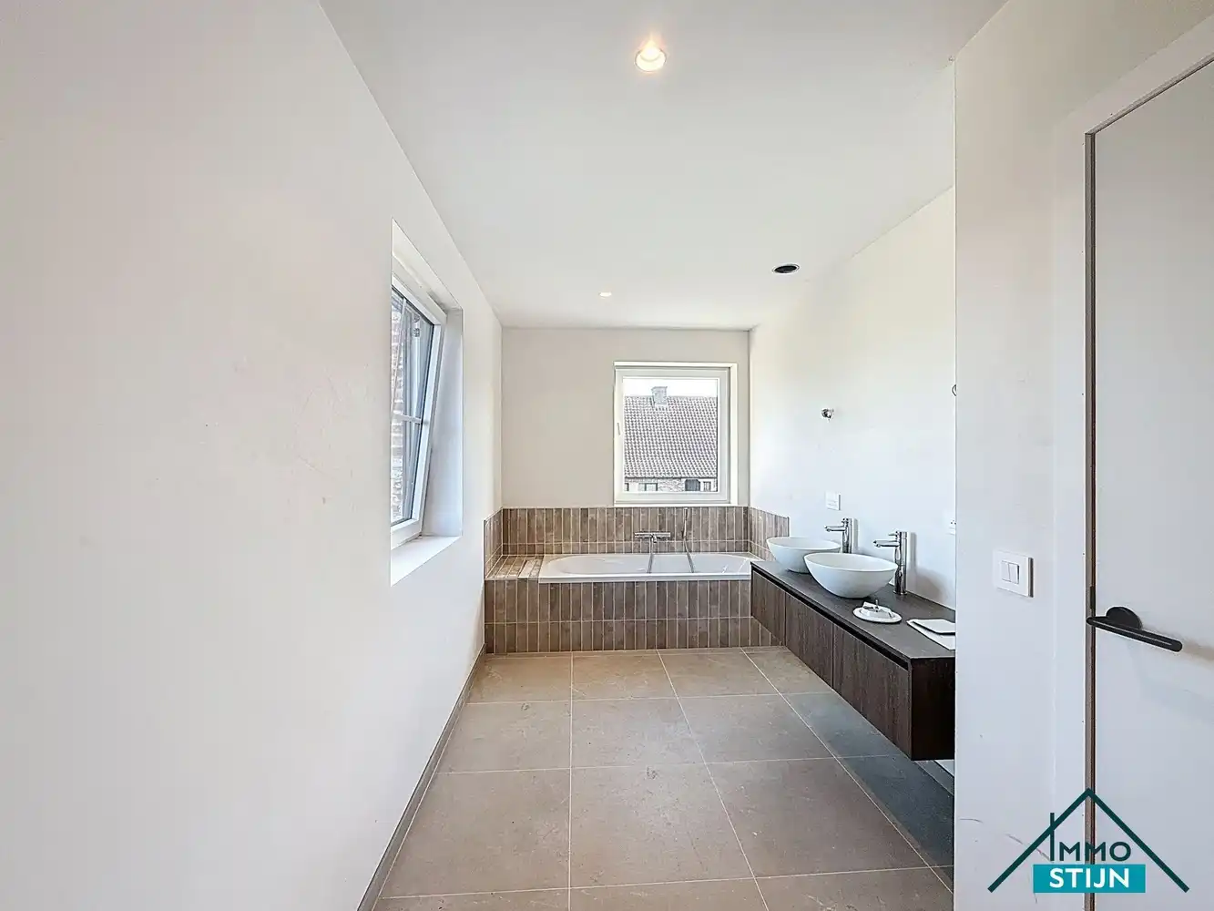 Gezinsvriendelijke nieuwbouwwoning met oog voor comfort en privacy foto 10