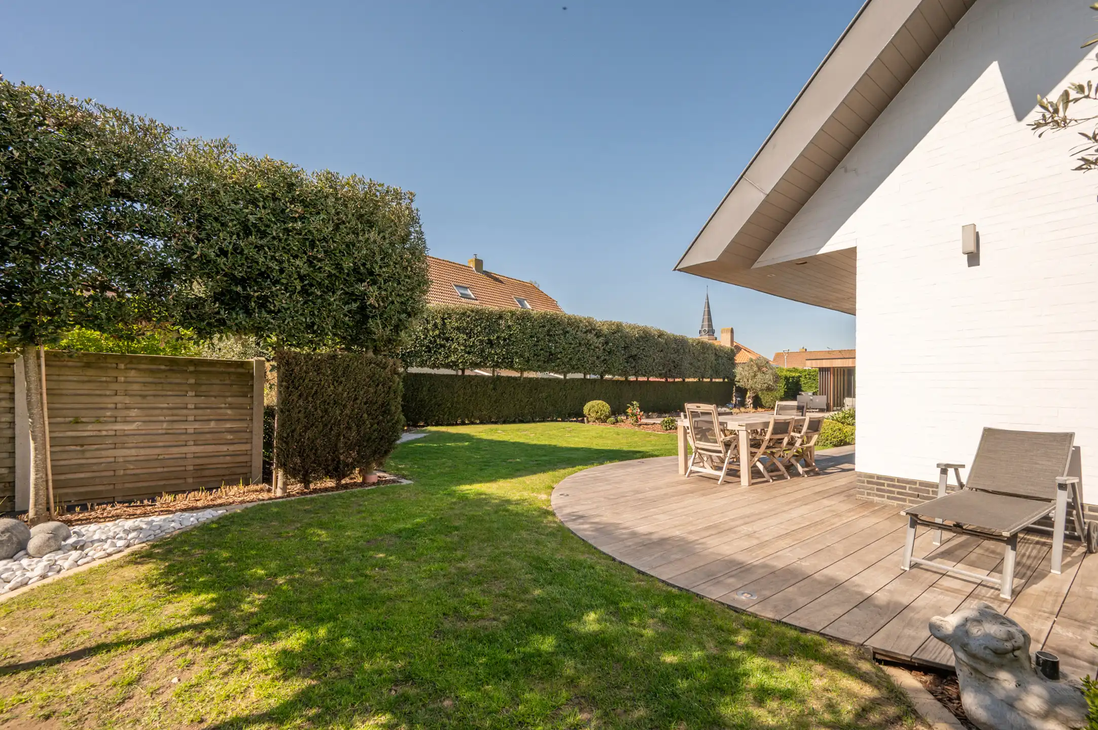 Tijdloze villa met buitenzwembad en exclusief poolhouse foto 3