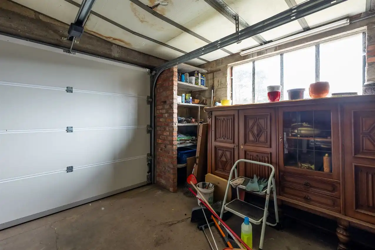 Te renoveren 3slk woning op uitzonderlijk perceel van 34 are  foto 25