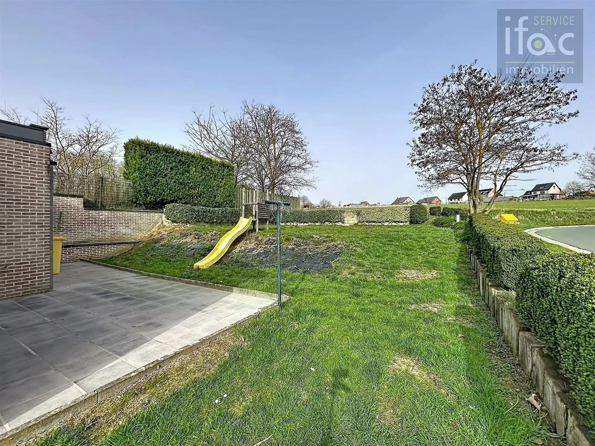 Rustig gelegen koppelvilla foto 13