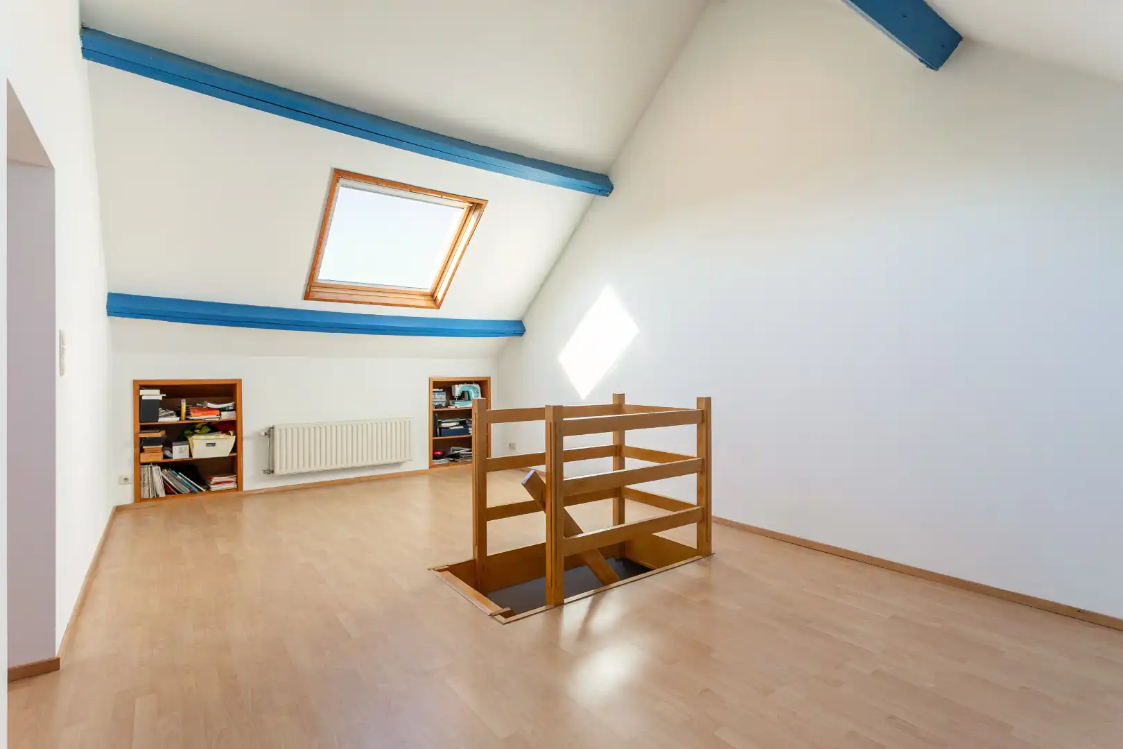Instapklare driegevelwoning met 4 slpk te Lembeek foto 20