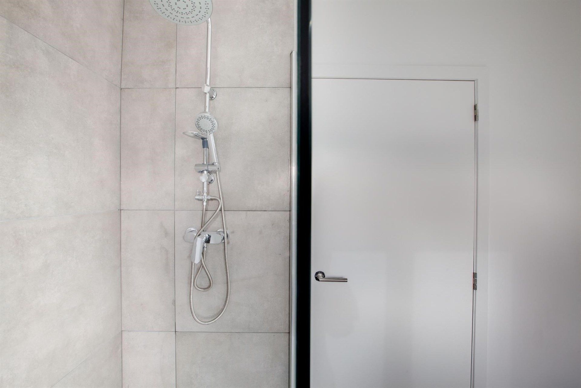 Gerenoveerd 2/3 slaapkamer appartement in centrum Hamme foto 9